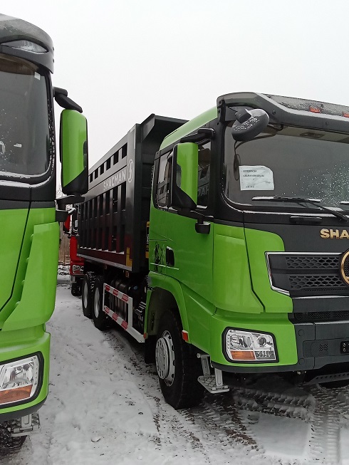 Самосвал Shacman X3000 6x4 WP12.430E50 SX32586T384